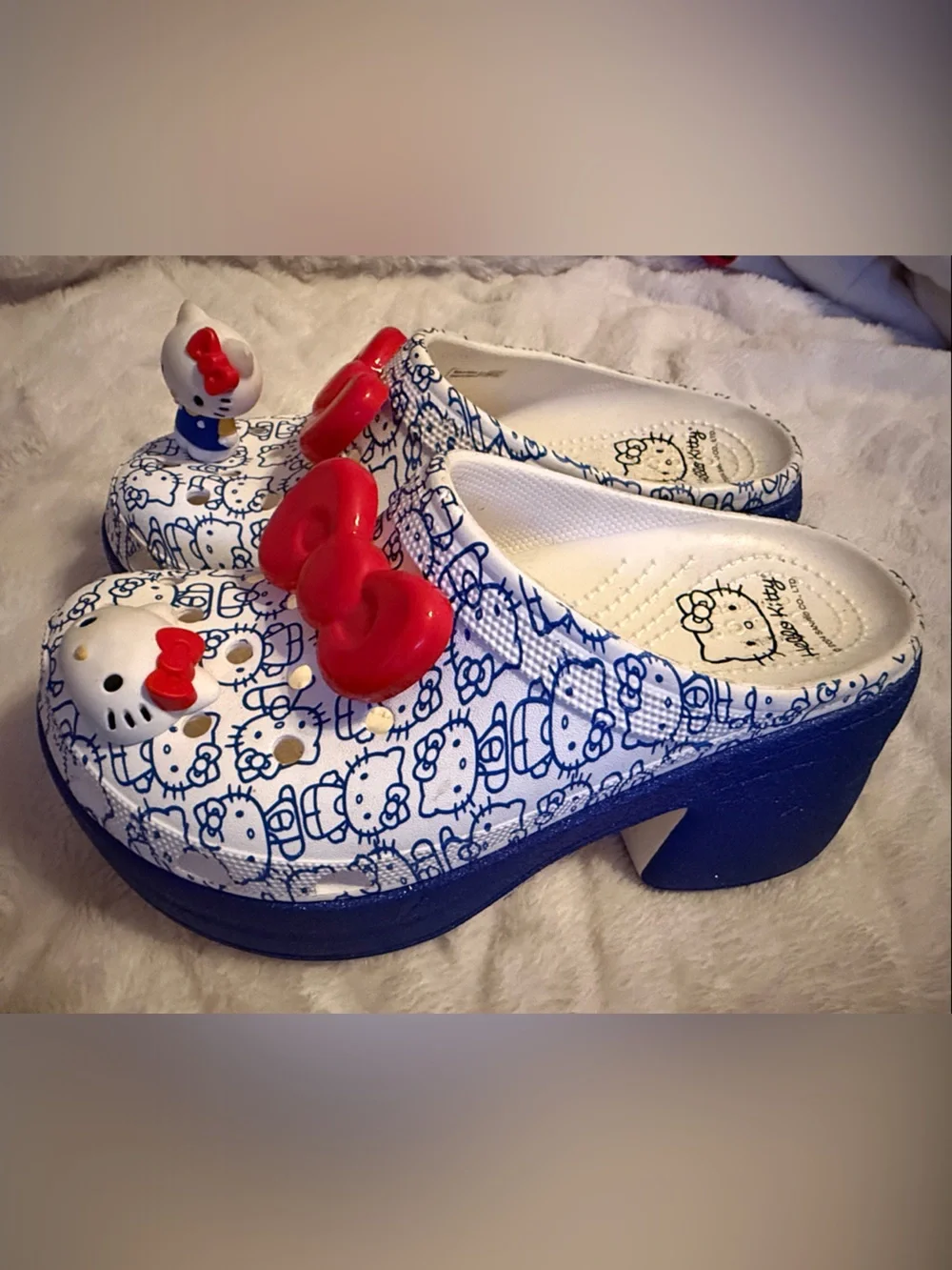 Hello Kitty x Crocs Adult Siren Heeled Clogs Women’s Size 9 Blue